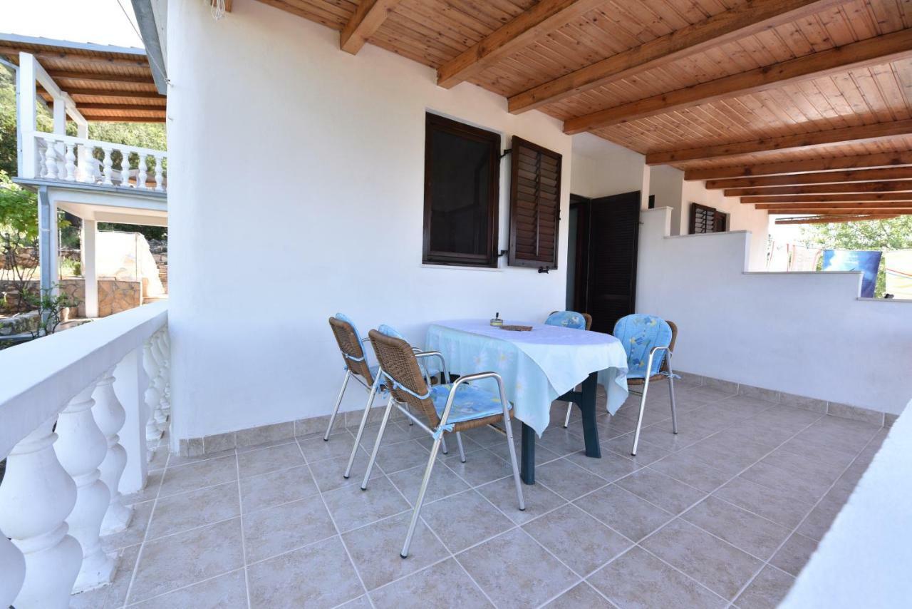 Apartmani Marko Gdinj Extérieur photo