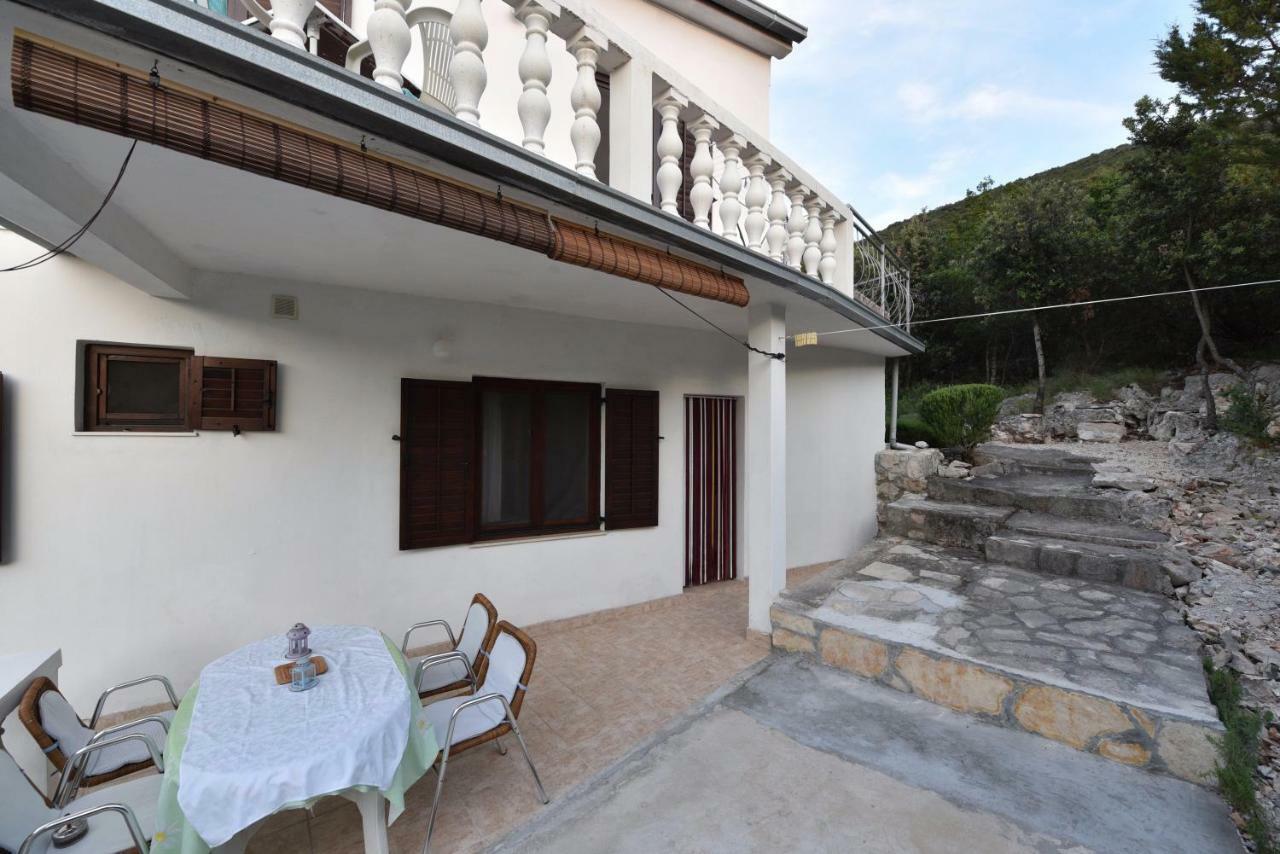 Apartmani Marko Gdinj Extérieur photo